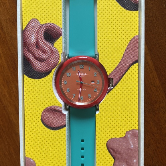 Shinola Silly Putty women’s Watch - Picture 2 of 4